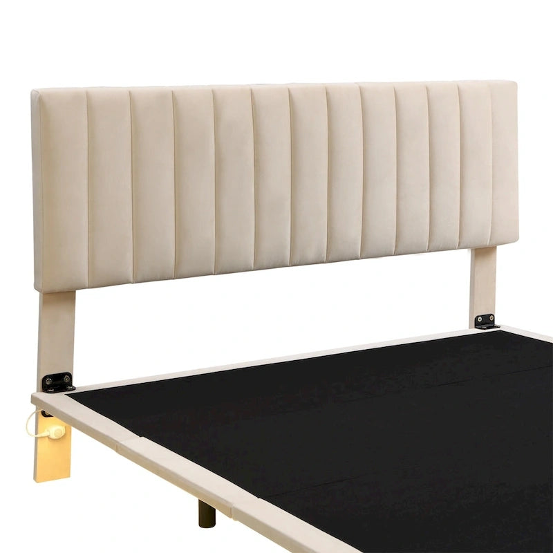 Bedframe met hoofdbord met verticale lijnen, zwevend platformbed met fluwelen bekleding