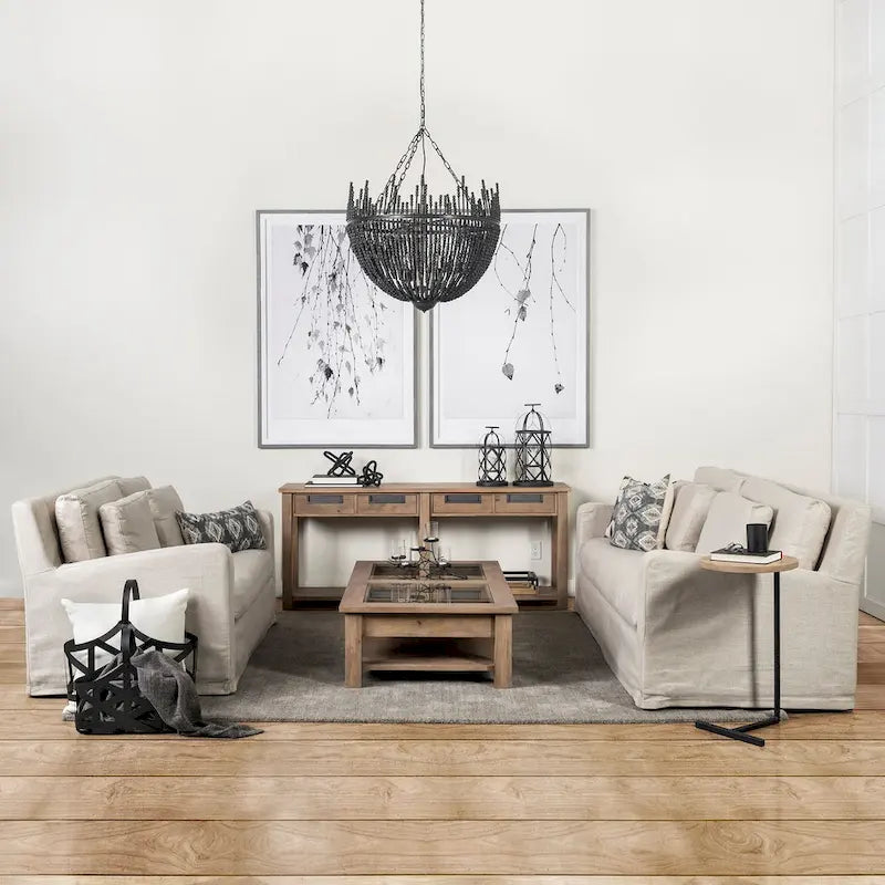 Beiges Zweisitzer-Sofa