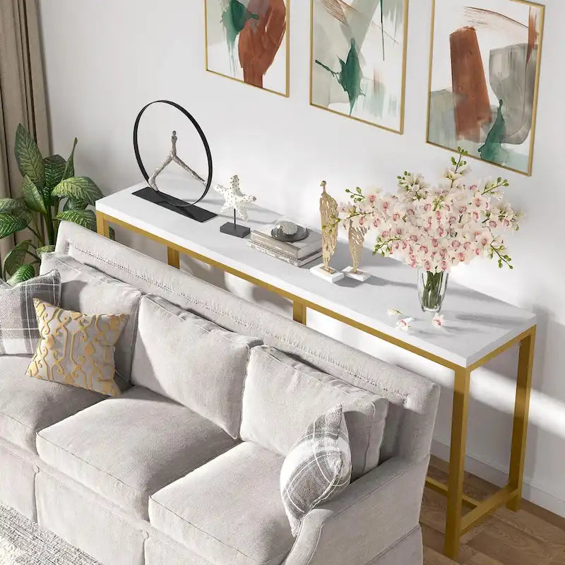 Extra lange consoletafel achter de bank, smalle haltafel