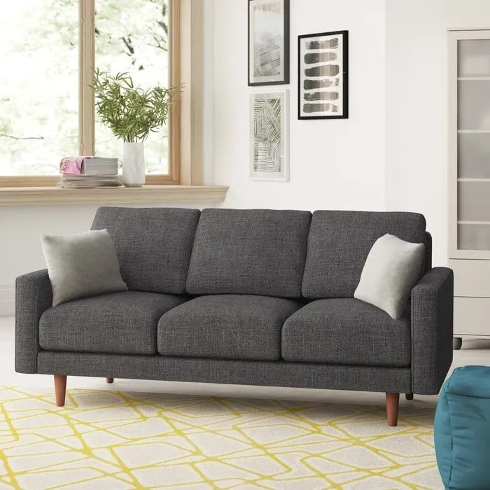Sofa mit Beinen aus Massivholz