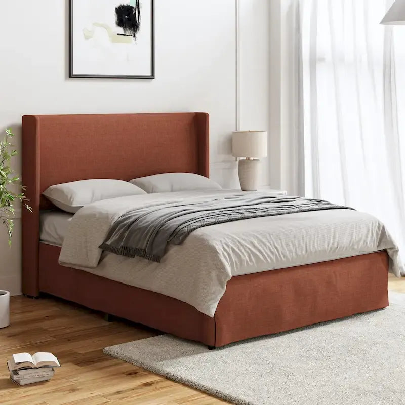 Traditioneel bed van metaal met wasbare hoes en bekleding