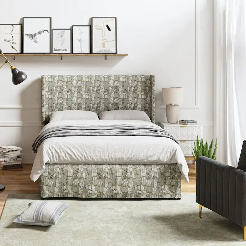 Traditioneel bed van metaal met wasbare hoes en bekleding
