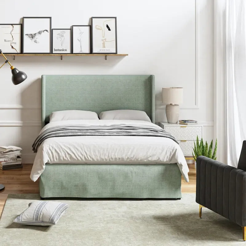 Traditioneel bed van metaal met wasbare hoes en bekleding