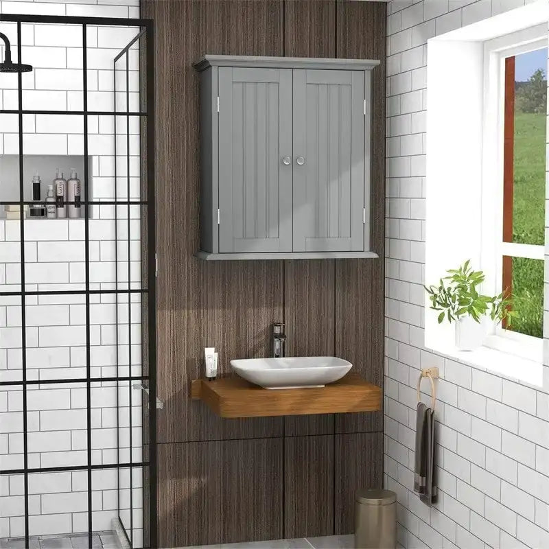 Wandschrank für das Badezimmer