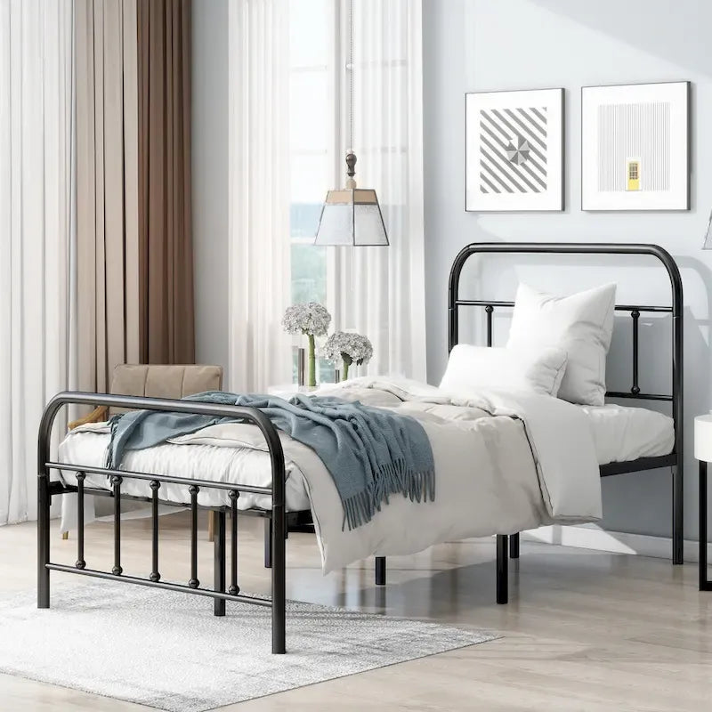Metalen platformbedframe met hoofd- en voetbord