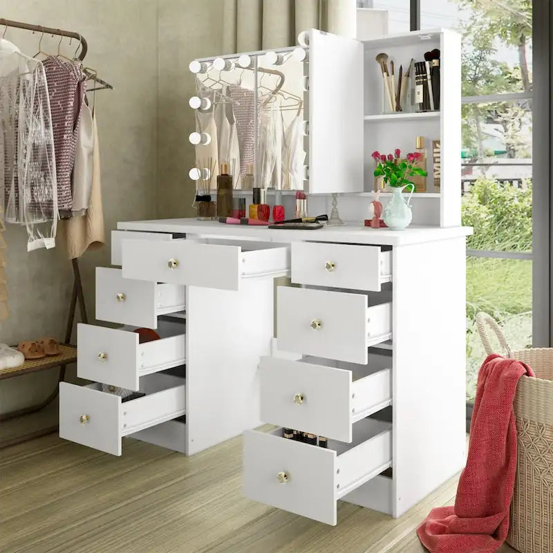 Stylish Three-Mirror Vanity Table