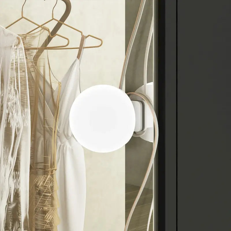Stijlvolle kaptafel met drie spiegels